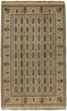 Rug Isfahan  310x195